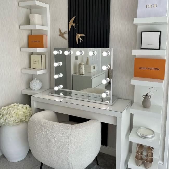 Houston Bluetooth Hollywood Mirror 80x60cm - Image 3